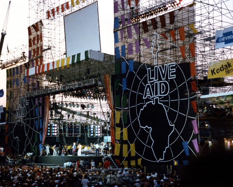 Live_Aid_at_JFK_Stadium,_Philadelphia,_PA